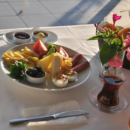 מלון Dragos Island 2*