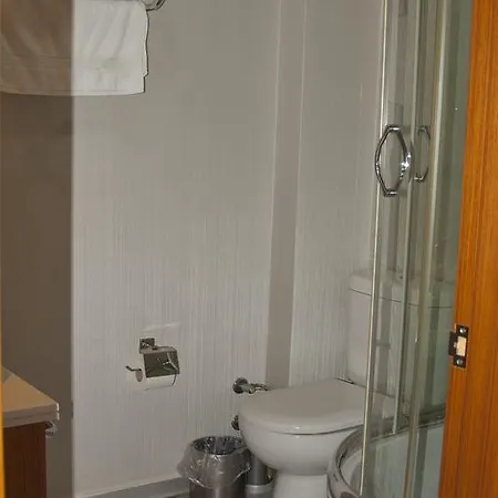 Ξενοδοχείο Dragos Island 2*