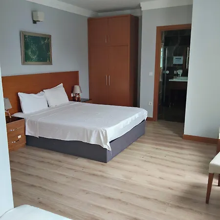 Ξενοδοχείο Dragos Island 2*