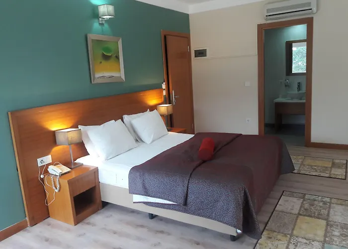 Dragos Island Hotel 2*