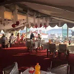 Hotel Dragos Island