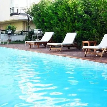 Dragos Island Hotel